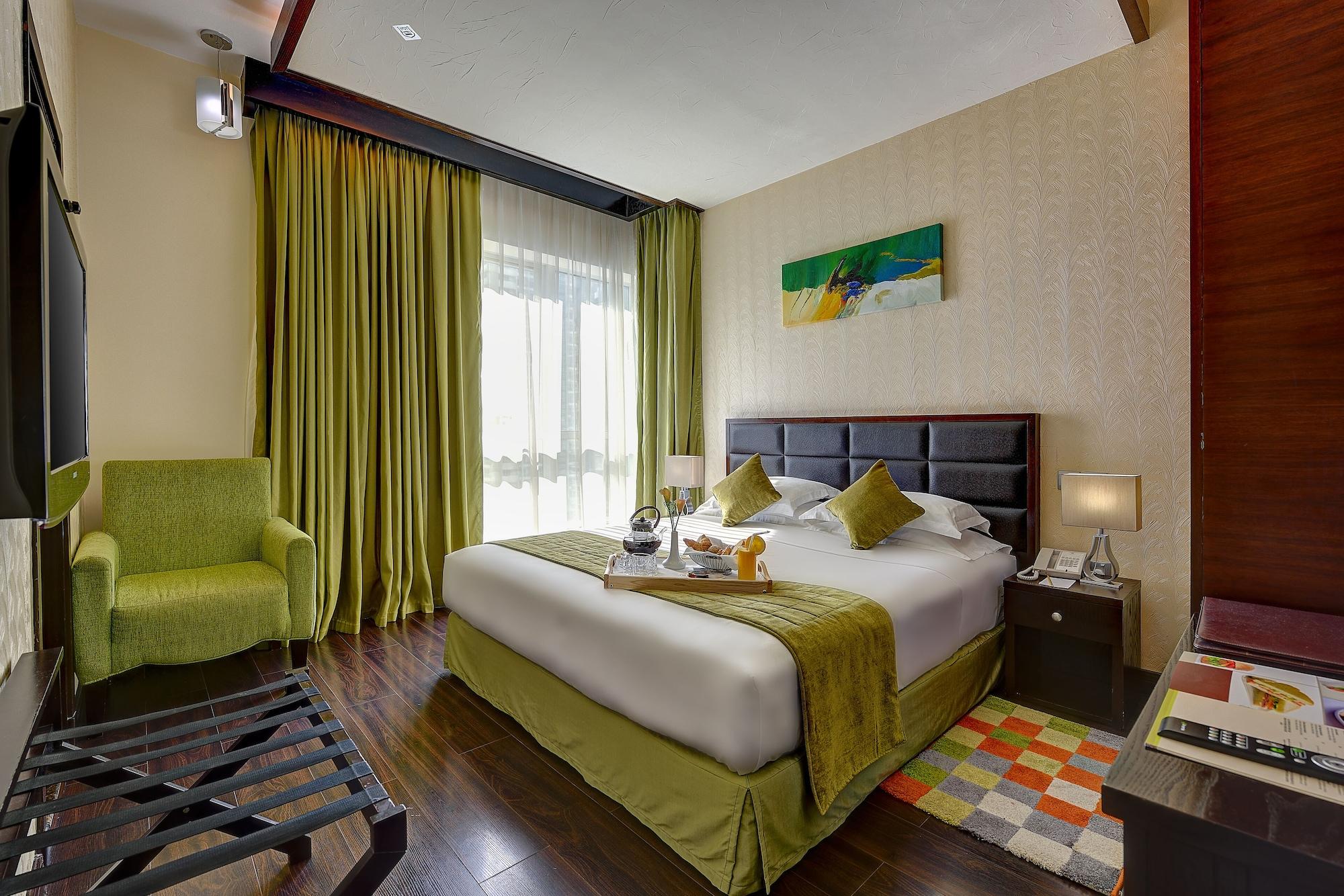 Marina View Deluxe Hotel Apartment Dubai Exterior photo