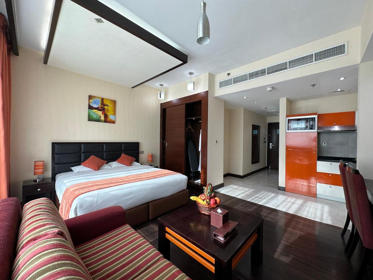 Marina View Deluxe Hotel Apartment Dubai Exterior photo