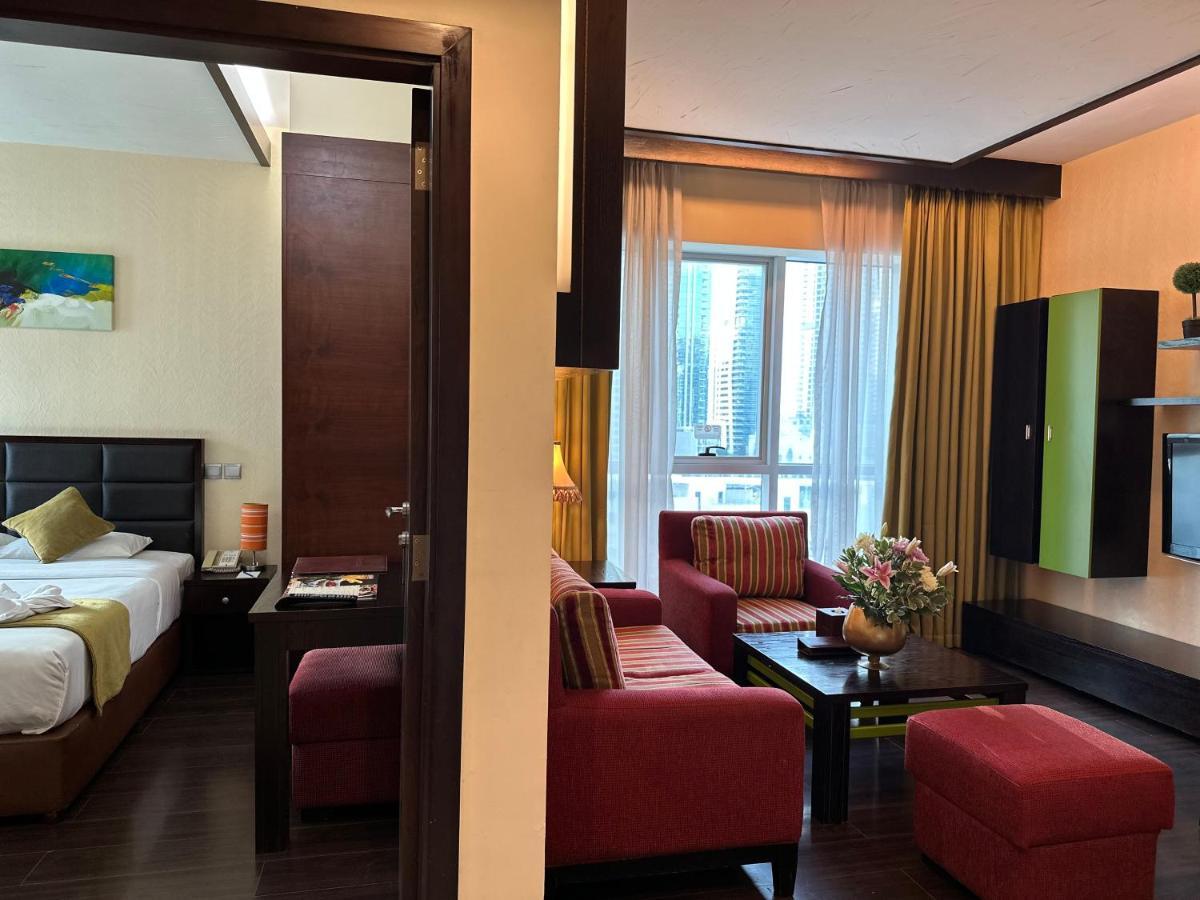 Marina View Deluxe Hotel Apartment Dubai Exterior photo